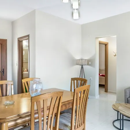 Apartament Akrogiali And Drymonas