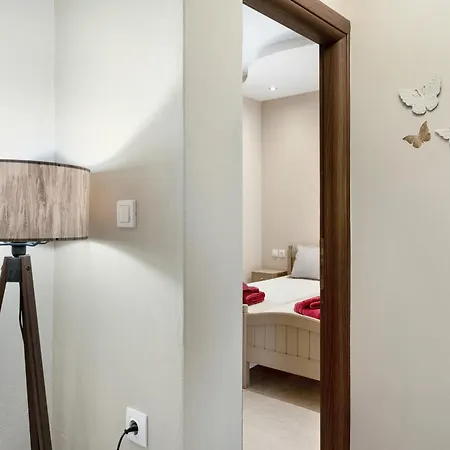 Apartament Akrogiali And Drymonas