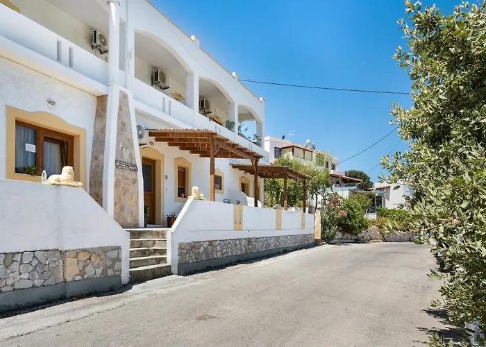 Akrogiali And Appartement *