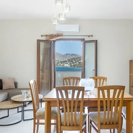 Akrogiali And Apartment