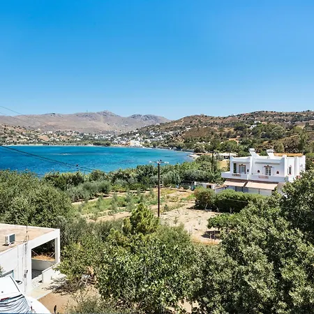 Apartment Akrogiali And